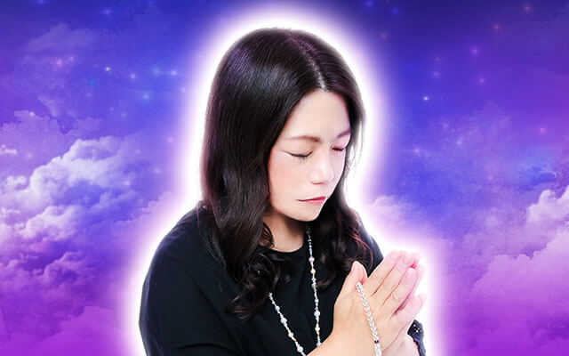 霊魂降ろして本心暴く【憑代霊視】霊能者 美砂 - au占い